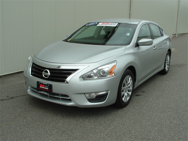 Pre owned 2013 nissan altima #2